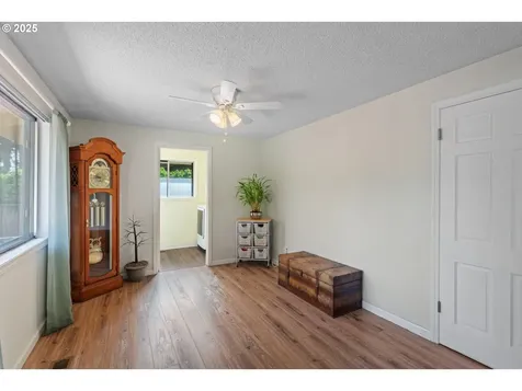 1112 NE 109th Street Vancouver WA 98685