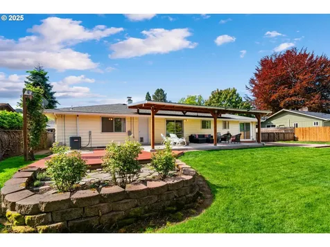 1112 NE 109th Street Vancouver WA 98685