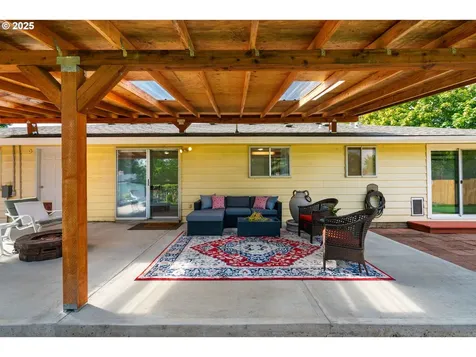 1112 NE 109th Street Vancouver WA 98685