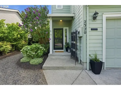 2320 NW Meadows Drive Mcminnville OR 97128