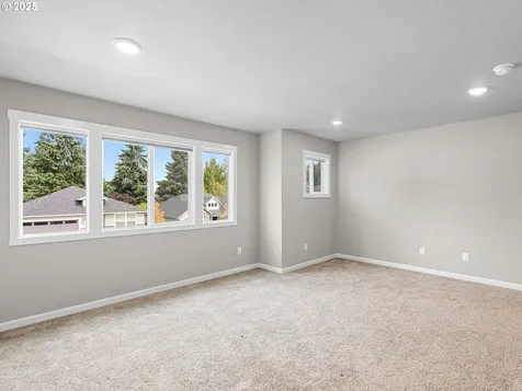 6301 NE 127th Street Vancouver WA 98686