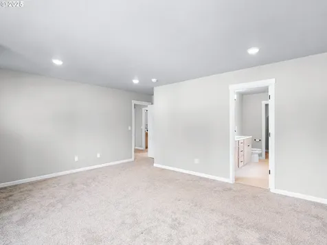 6301 NE 127th Street Vancouver WA 98686