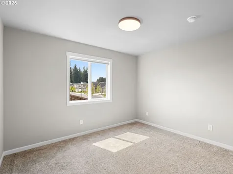 6301 NE 127th Street Vancouver WA 98686