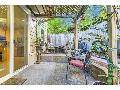 2520 NW Jean Lane Portland OR 97229