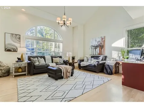 2520 NW Jean Lane Portland OR 97229