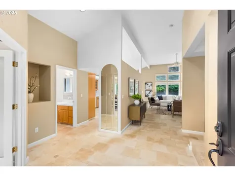 15104 SW Garnet Court Beaverton OR 97007