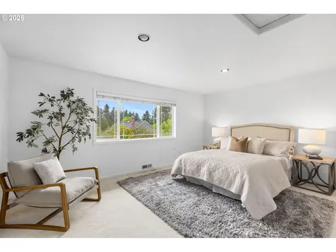 15104 SW Garnet Court Beaverton OR 97007