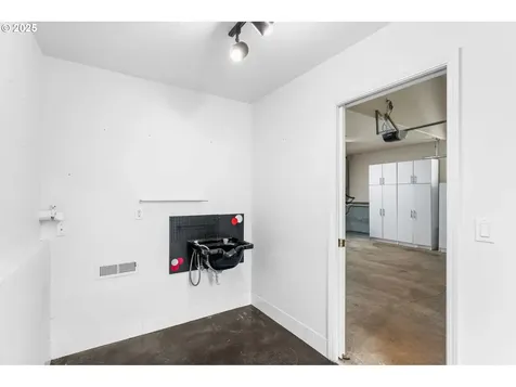 15104 SW Garnet Court Beaverton OR 97007