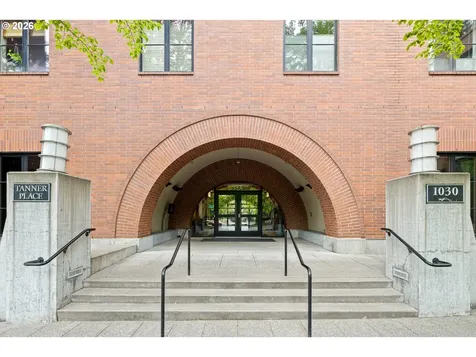 1030 NW Johnson Street Portland OR 97209