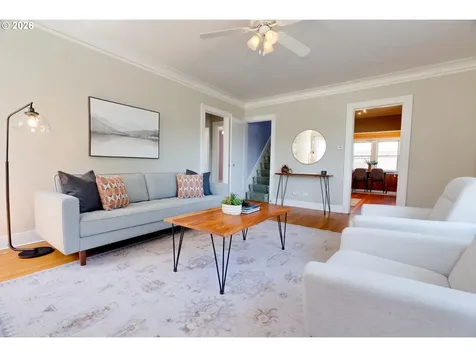 405 SE 85th Avenue Portland OR 97216
