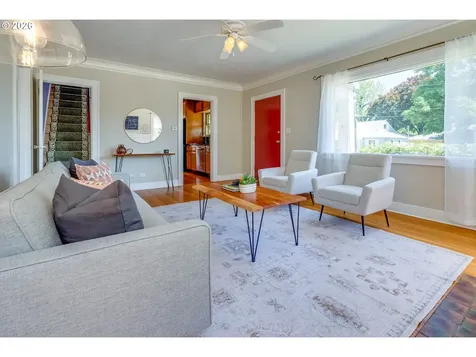 405 SE 85th Avenue Portland OR 97216
