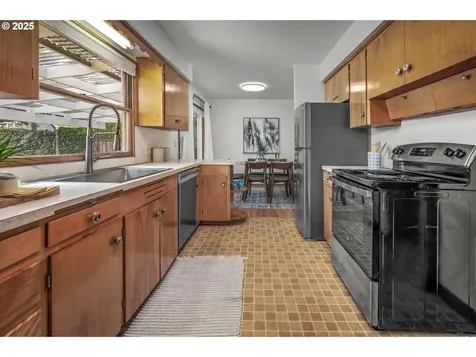 3134 NE 62nd Avenue Portland OR 97213
