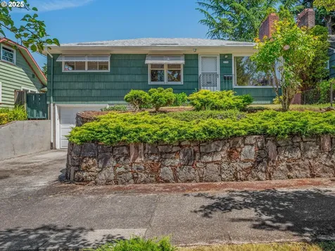 3134 NE 62nd Avenue Portland OR 97213