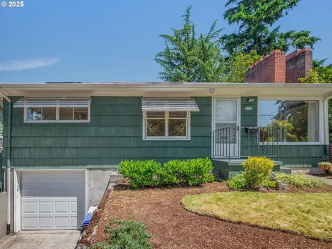 3134 NE 62nd Avenue Portland OR 97213