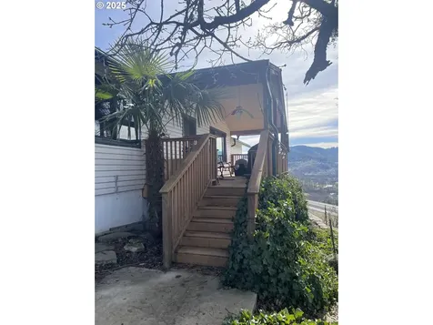 280 Horizon Lane Myrtle Creek OR 97457