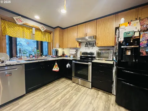 280 Horizon Lane Myrtle Creek OR 97457