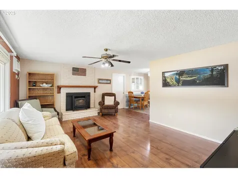 17039 S Bradley Road Oregon City OR 97045