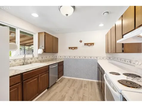 17039 S Bradley Road Oregon City OR 97045