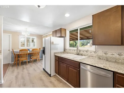 17039 S Bradley Road Oregon City OR 97045