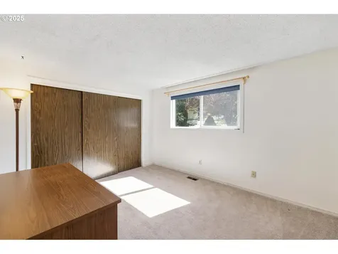 17039 S Bradley Road Oregon City OR 97045