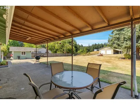 17039 S Bradley Road Oregon City OR 97045