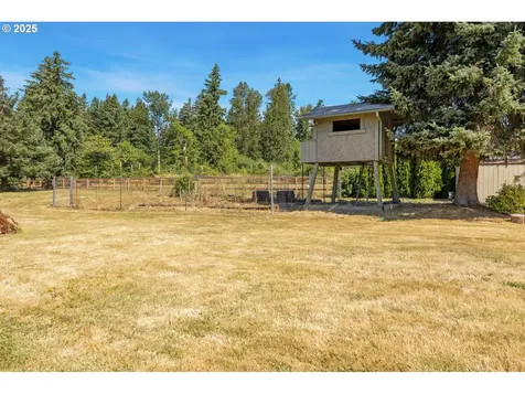 17039 S Bradley Road Oregon City OR 97045