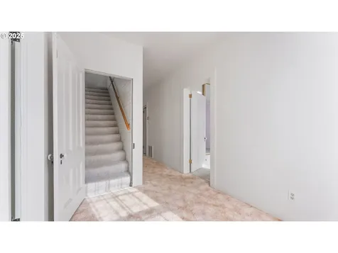 812 E 2nd Street Coquille OR 97423