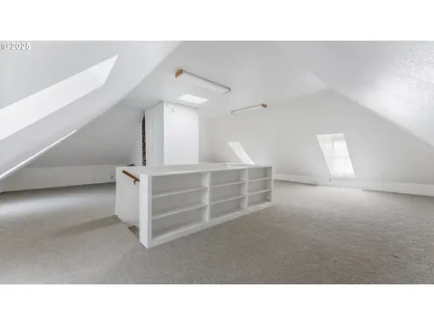 812 E 2nd Street Coquille OR 97423