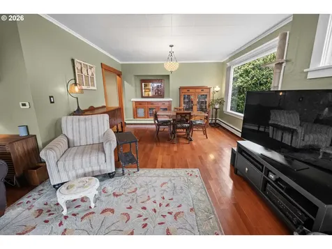 538 Mcclure Avenue Astoria OR 97103