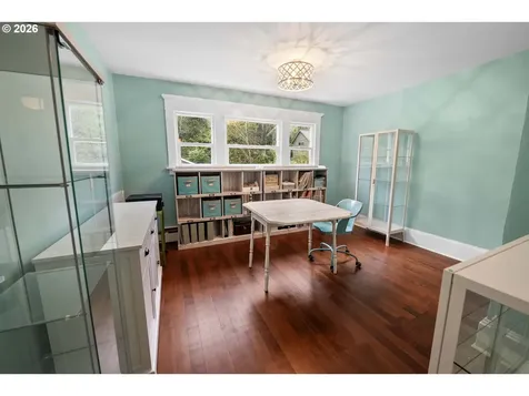 538 Mcclure Avenue Astoria OR 97103