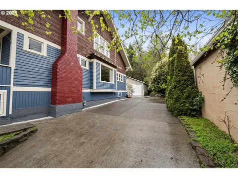 538 Mcclure Avenue Astoria OR 97103