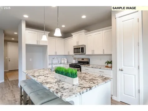10257 SE Vradenburg Road Happy Valley OR 97086