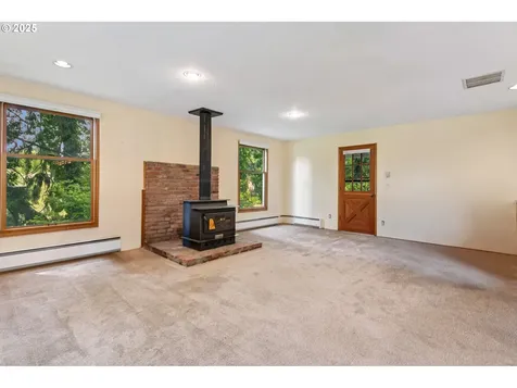 465 SE 24th Avenue Hillsboro OR 97123