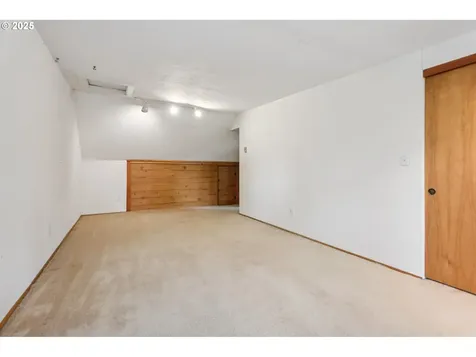 465 SE 24th Avenue Hillsboro OR 97123