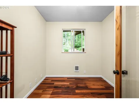 25811 Siuslaw River Road Lorane OR 97451