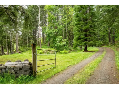 25811 Siuslaw River Road Lorane OR 97451