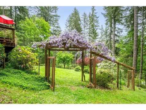 25811 Siuslaw River Road Lorane OR 97451