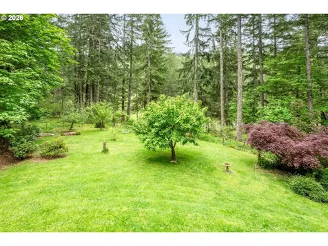 25811 Siuslaw River Road Lorane OR 97451