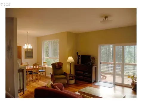 25811 Siuslaw River Road Lorane OR 97451