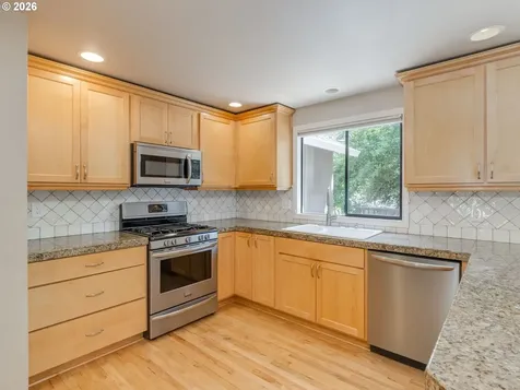 8131 SW 56th Avenue Portland OR 97219