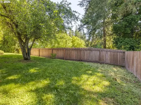 8131 SW 56th Avenue Portland OR 97219