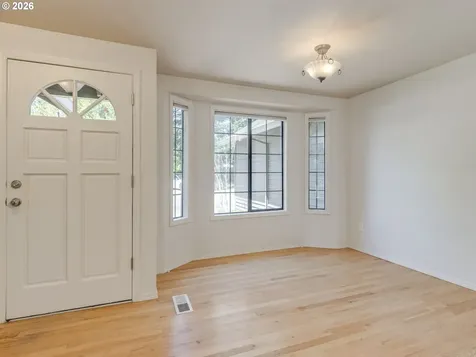 8131 SW 56th Avenue Portland OR 97219
