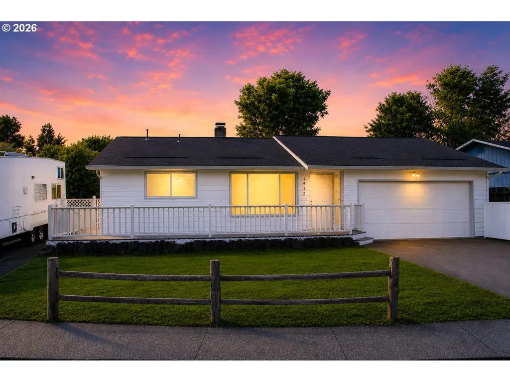4942 NE Oak Park Drive Salem OR 97305