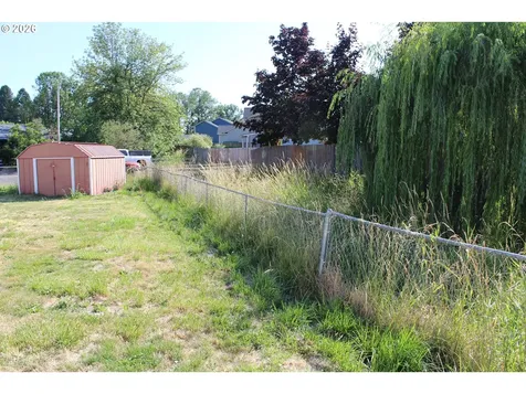 4942 NE Oak Park Drive Salem OR 97305