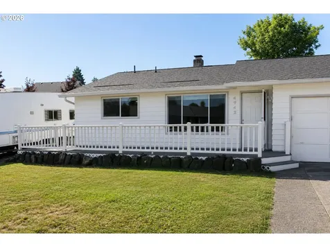 4942 NE Oak Park Drive Salem OR 97305