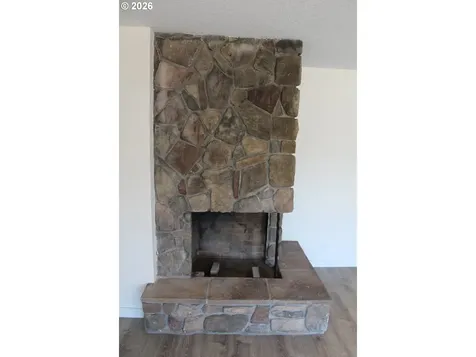 4942 NE Oak Park Drive Salem OR 97305