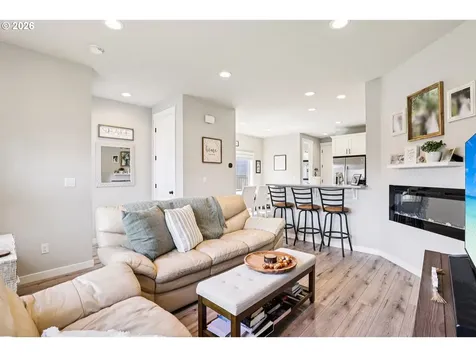 11489 SE Pleasant Valley Parkway Happy Valley OR 97086