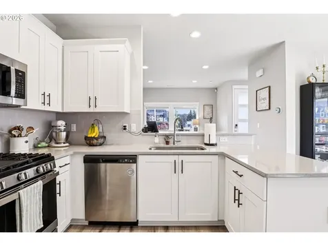 11489 SE Pleasant Valley Parkway Happy Valley OR 97086