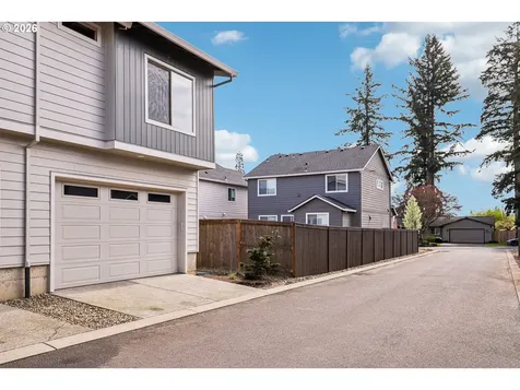 11489 SE Pleasant Valley Parkway Happy Valley OR 97086