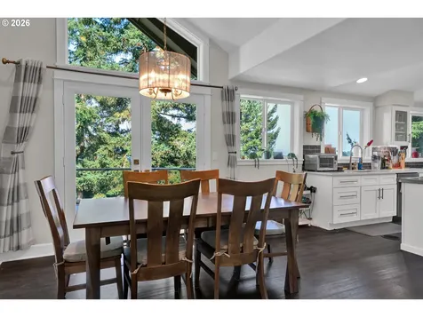 3343 Bentley Avenue Eugene OR 97405